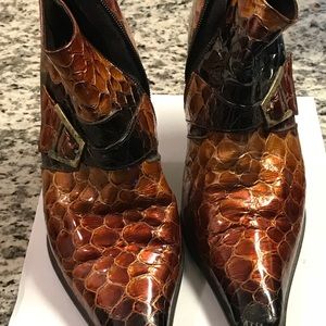 Ankle fun/trendy boots